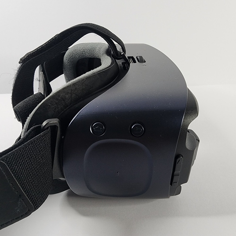 Samsung Gear VR Oculus Headset SM-R323 - Picture 7 of 8